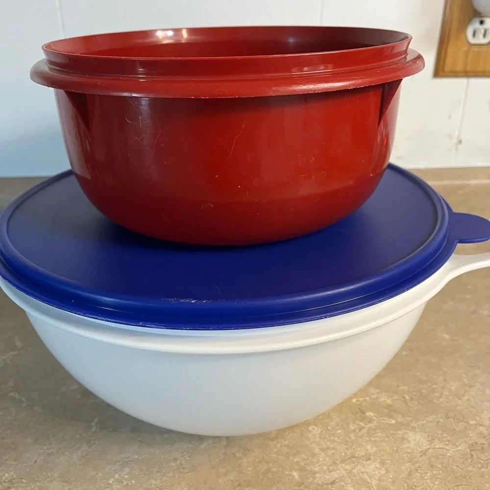 Tupperware Bowls